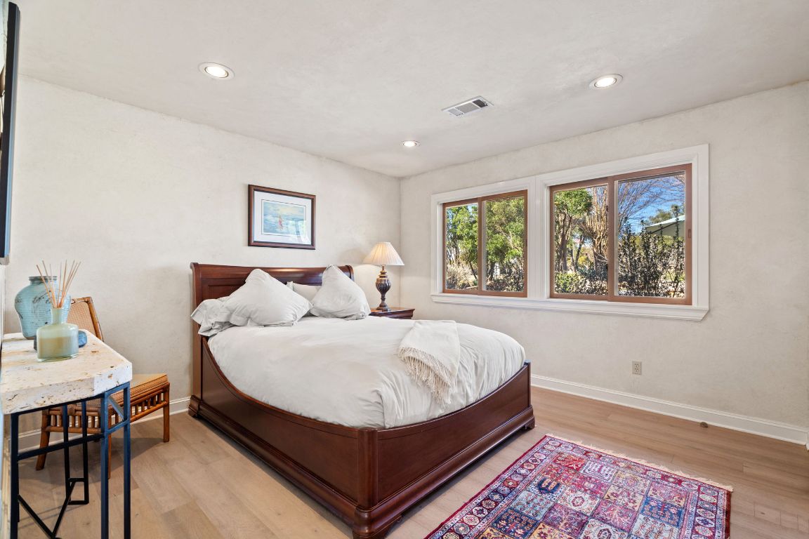 2910 Fall Creek Road Spicewood, TX 78669 - Photo 20 of 39