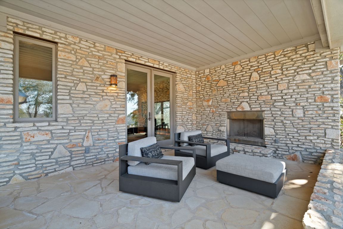 2910 Fall Creek Road Spicewood, TX 78669 - Photo 31 of 39