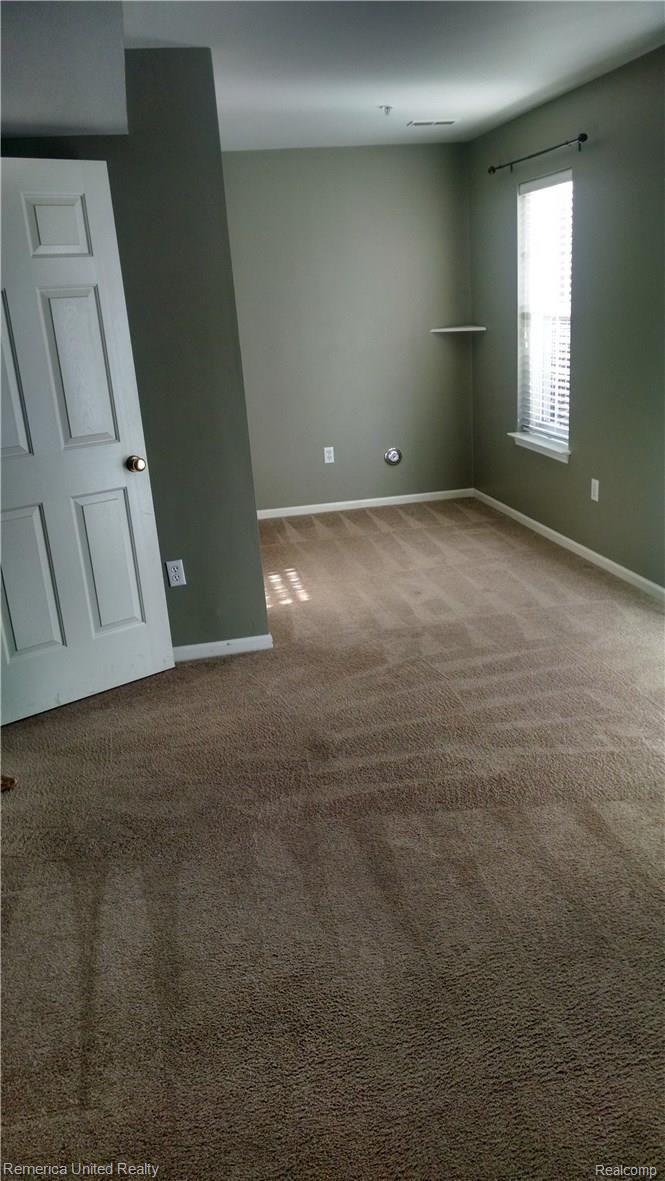 516 Cherry Orchard Road Canton, MI 48188 - Photo 16 of 20 IMG_20160401_180307626_HDR.jpg