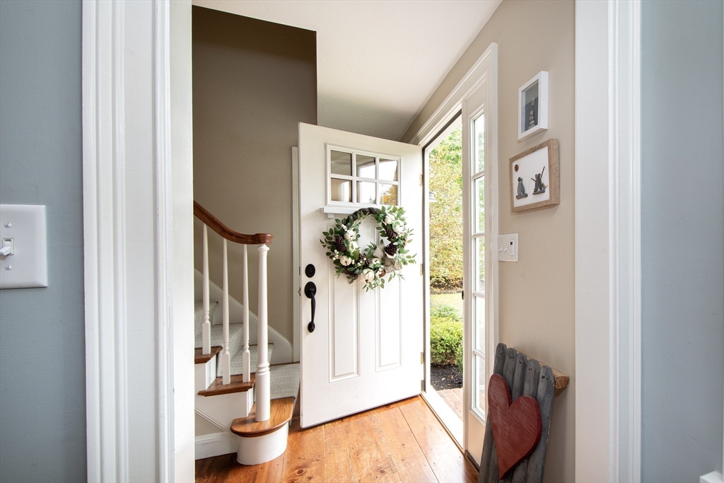 31 Kathy's Path Scituate, MA 02066 - Photo 15 of 33