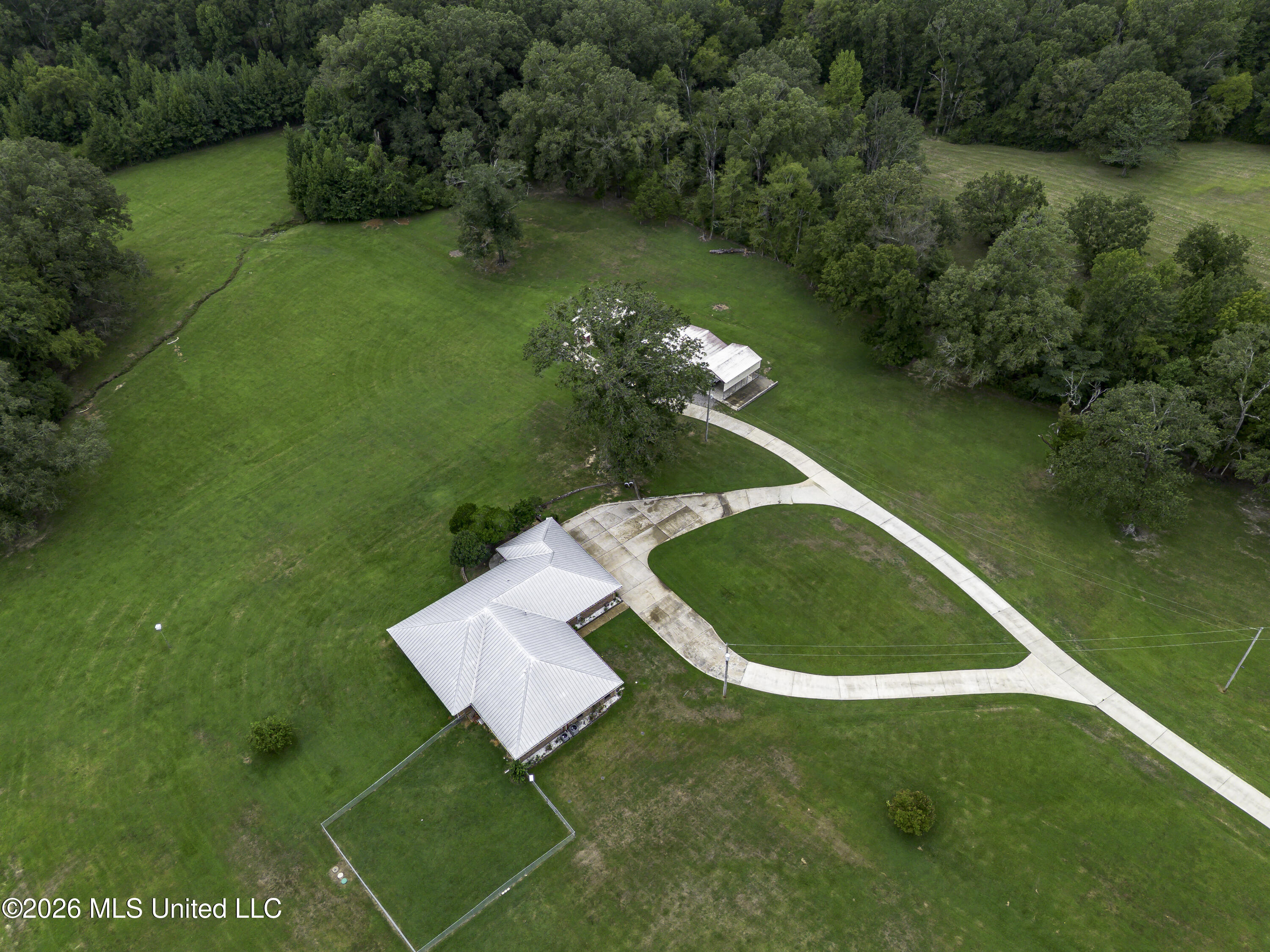 2865 7 Springs Road Raymond, MS 39154 - Photo 92 of 103 2865 Seven Springs Rd Drone-0069