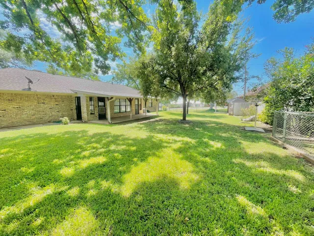 $375,000 | 1801 Hickory Street, Llano, TX 78643