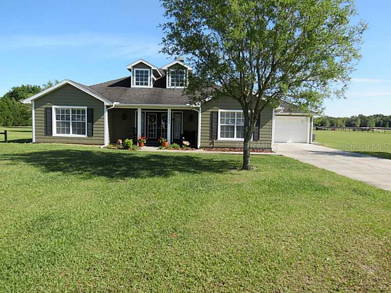 17205 Squirrel Prairie Road Brooksville, FL 34604 - Photo 1 of 1 Exterior Front