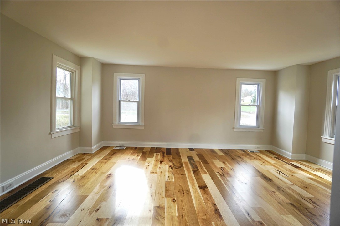 11040 Mayfield Road Chardon, OH 44024 - Photo 13 of 26 New floors just glisten.