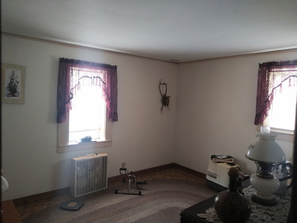 91 Greenwich Road Ware, MA 01082 - Photo 11 of 25