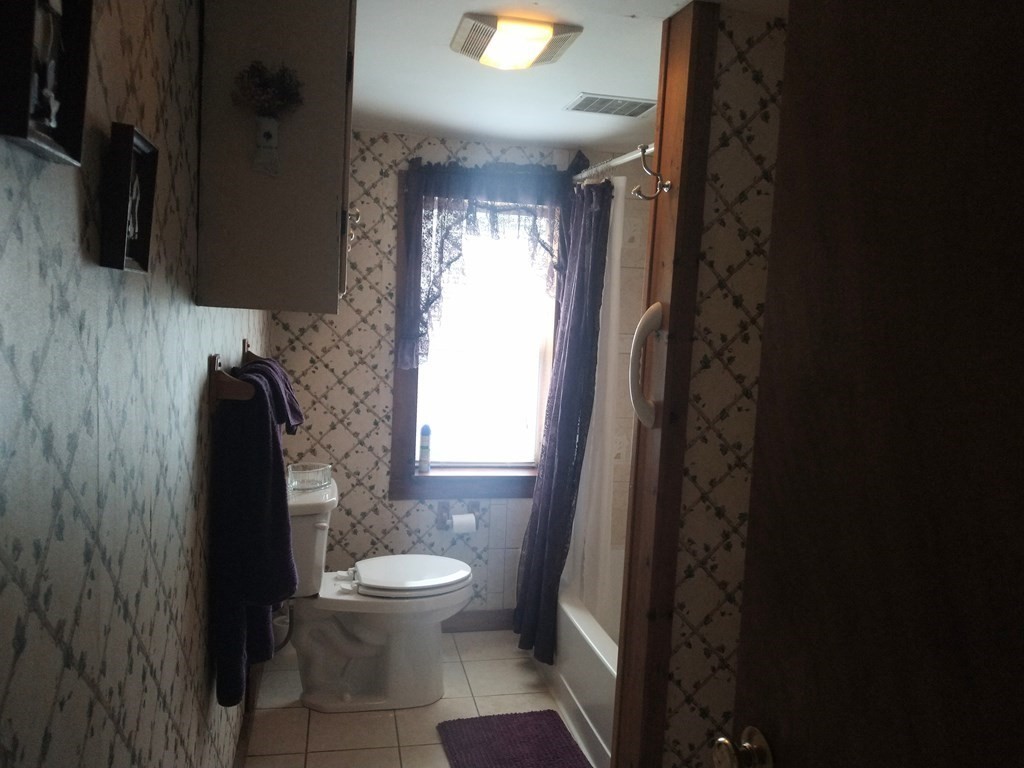 91 Greenwich Road Ware, MA 01082 - Photo 12 of 25