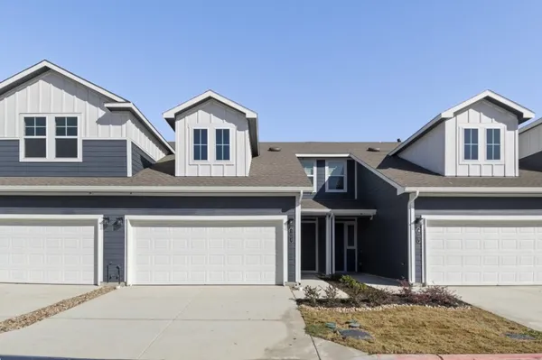 $330,900 | 18909 Schultz Lane, Unit 1004, Round Rock, TX 78664