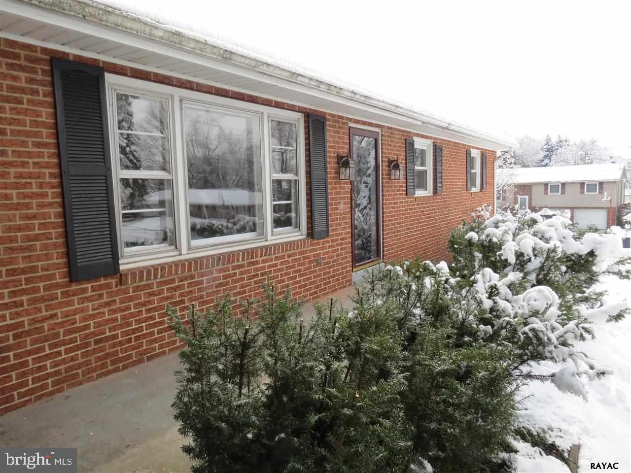 2301 Derry Road York, PA 17408 - Photo 2 of 34