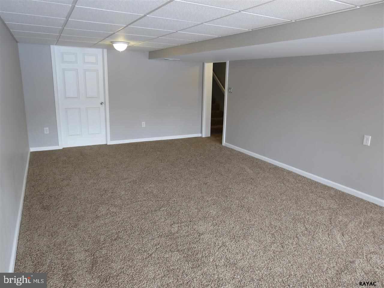 2301 Derry Road York, PA 17408 - Photo 24 of 34