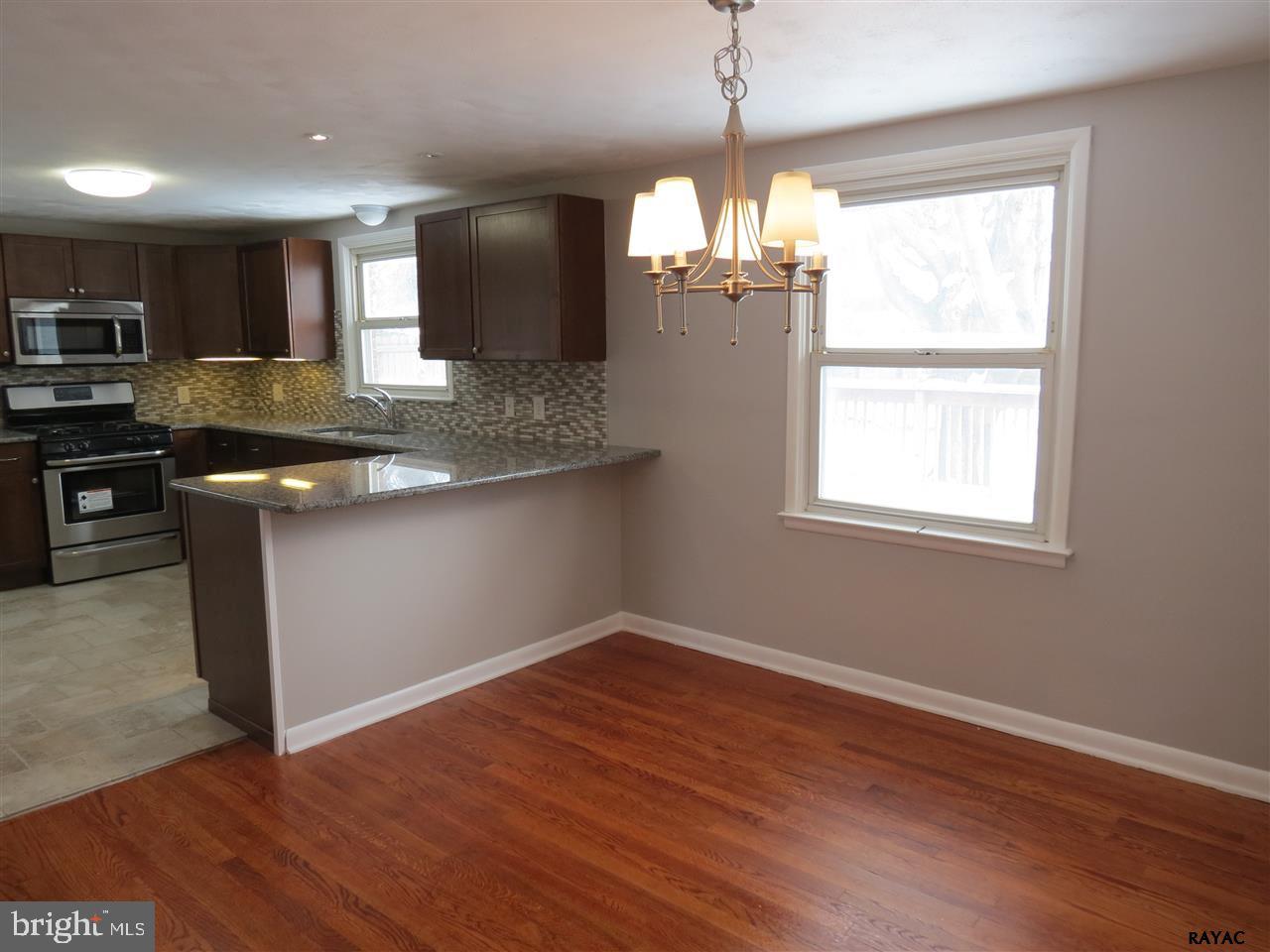 2301 Derry Road York, PA 17408 - Photo 8 of 34
