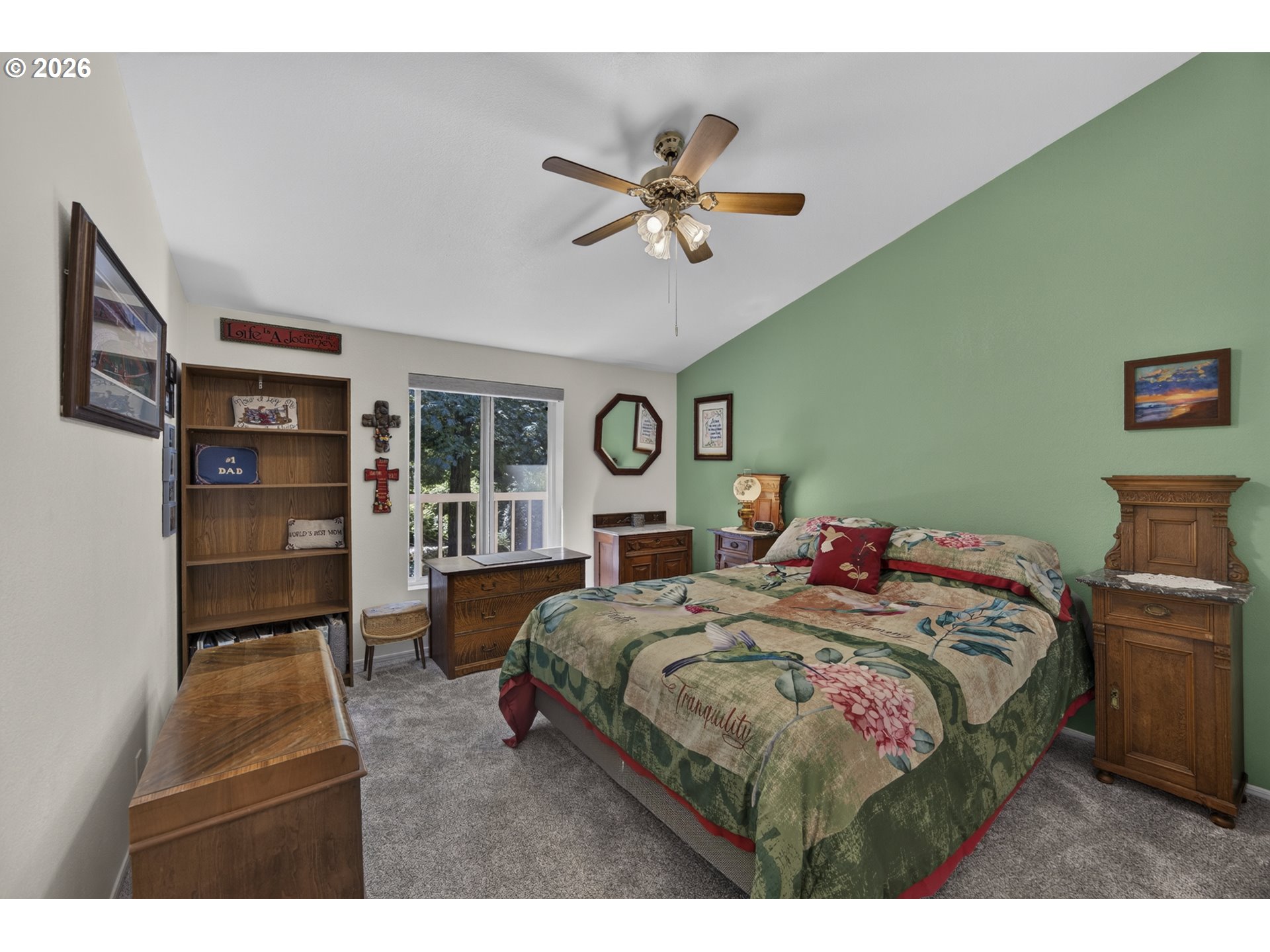 12290 Highway 126 Mapleton, OR 97453 - Photo 19 of 43 Bedroom