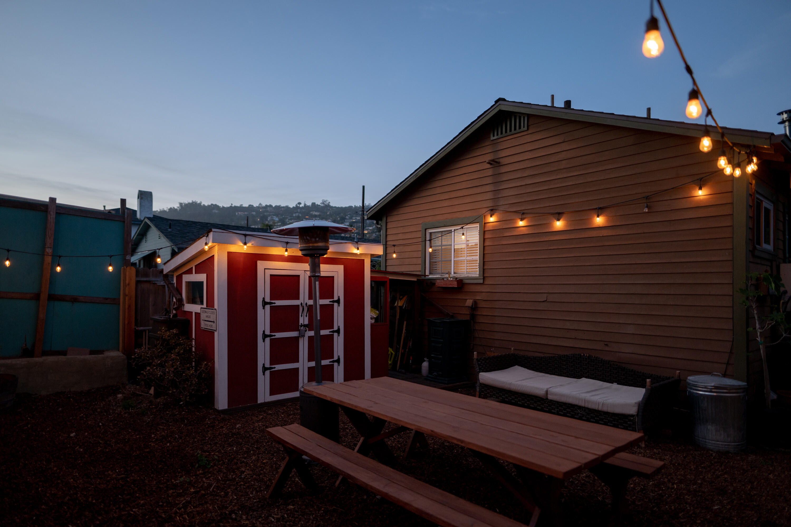 711 Spring Street Santa Barbara, CA 93103 - Photo 11 of 12 Backyard v2