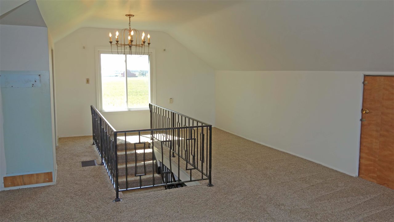 8409 Sheridan Road New Lothrop, MI 48460 - Photo 13 of 33 50054221-12.JPG