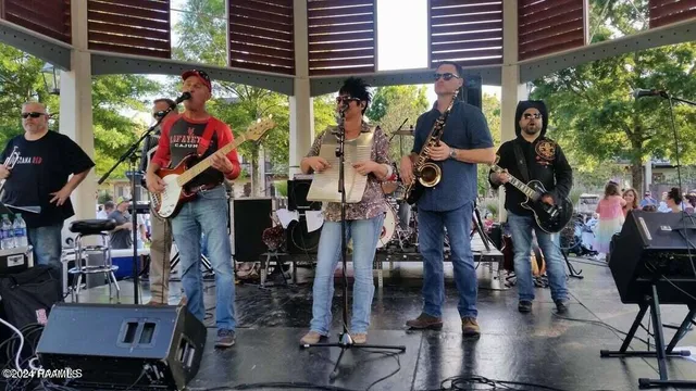 $199,000 | 905 Broyles Lane, Unit 401, Youngsville, LA 70592