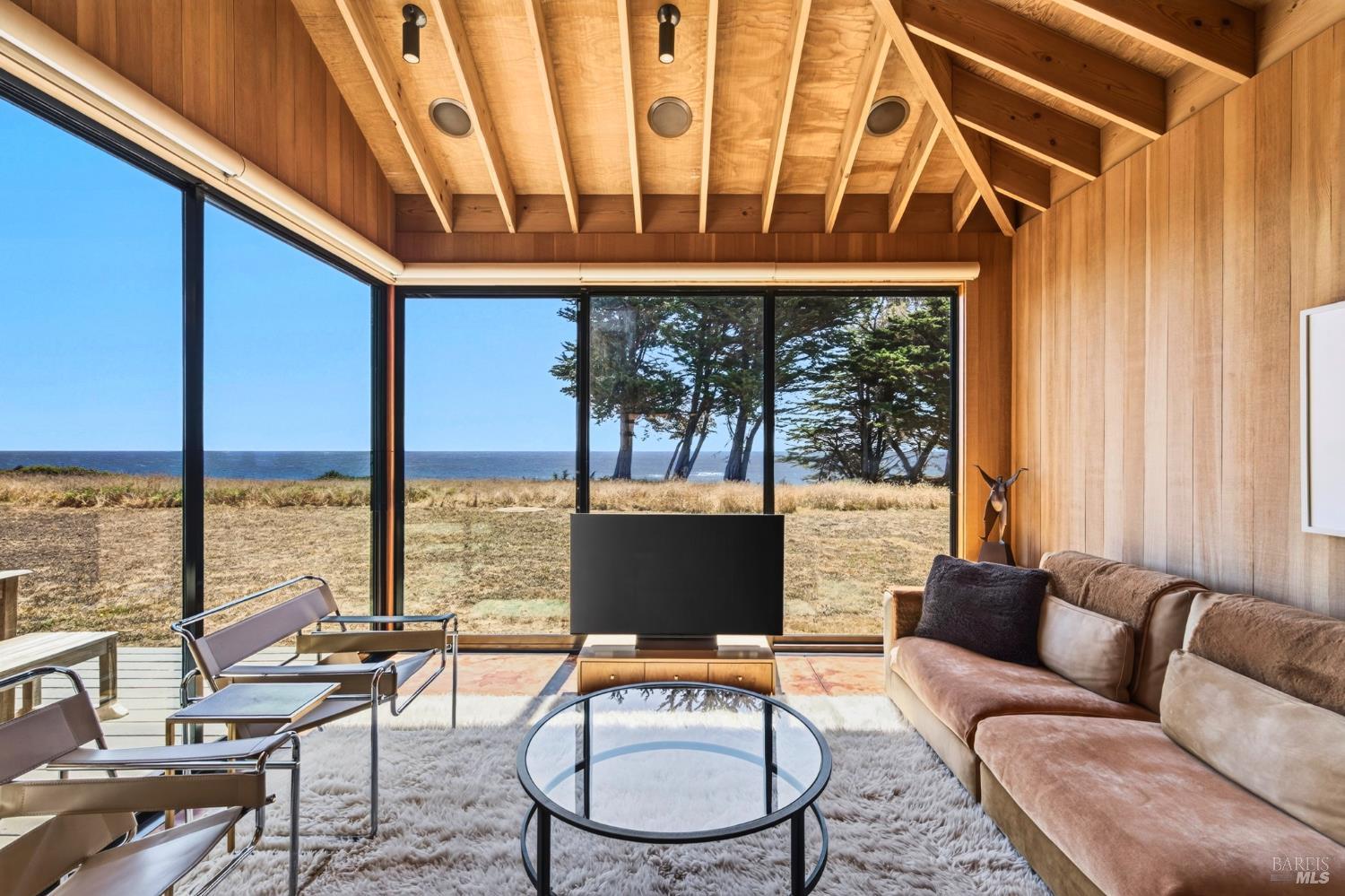 233 Solstice The Sea Ranch, CA 95497 - Photo 12 of 98 Gallery Image 12