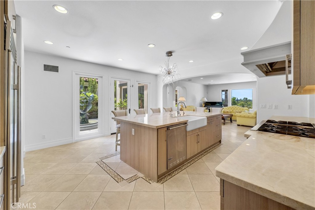 25 Village Way Irvine, CA 92603 - Photo 14 of 53