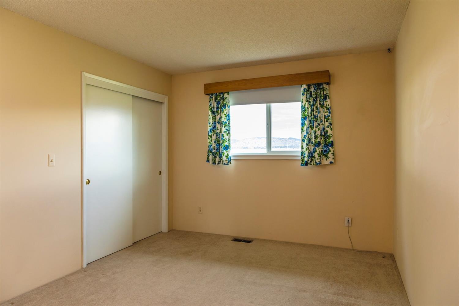 11490 Crystal Springs Road Klamath Falls, OR 97603 - Photo 16 of 32 Additional Photo