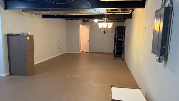$329,900 | 1719 Devonshire Lane, Shorewood, IL 60404