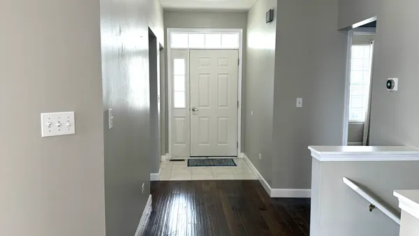 $329,900 | 1719 Devonshire Lane, Shorewood, IL 60404