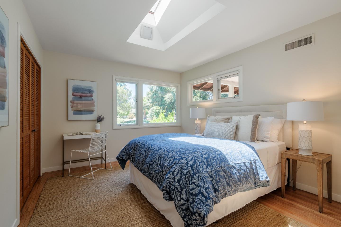 153 Toyon Road Atherton, CA 94027 - Photo 15 of 26 Gallery Image 15