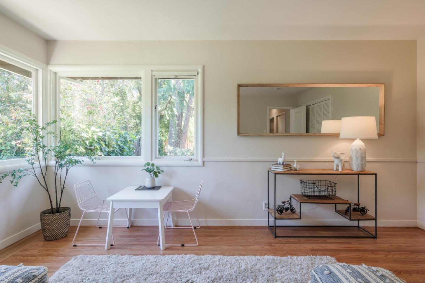 153 Toyon Road Atherton, CA 94027 - Photo 17 of 26 Gallery Image 17