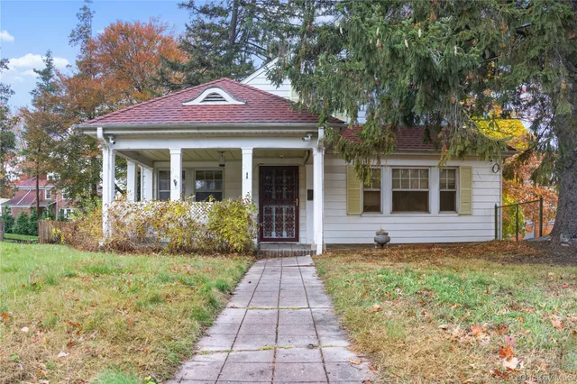 $669,000 | 1 Glenwood Avenue, New Rochelle, NY 10801