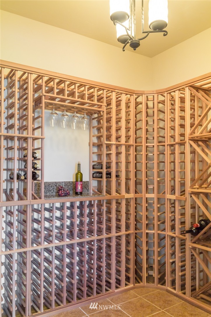 4611 South Lakeshore Road Chelan, WA 98816 - Photo 22 of 25 Gallery Image 22
