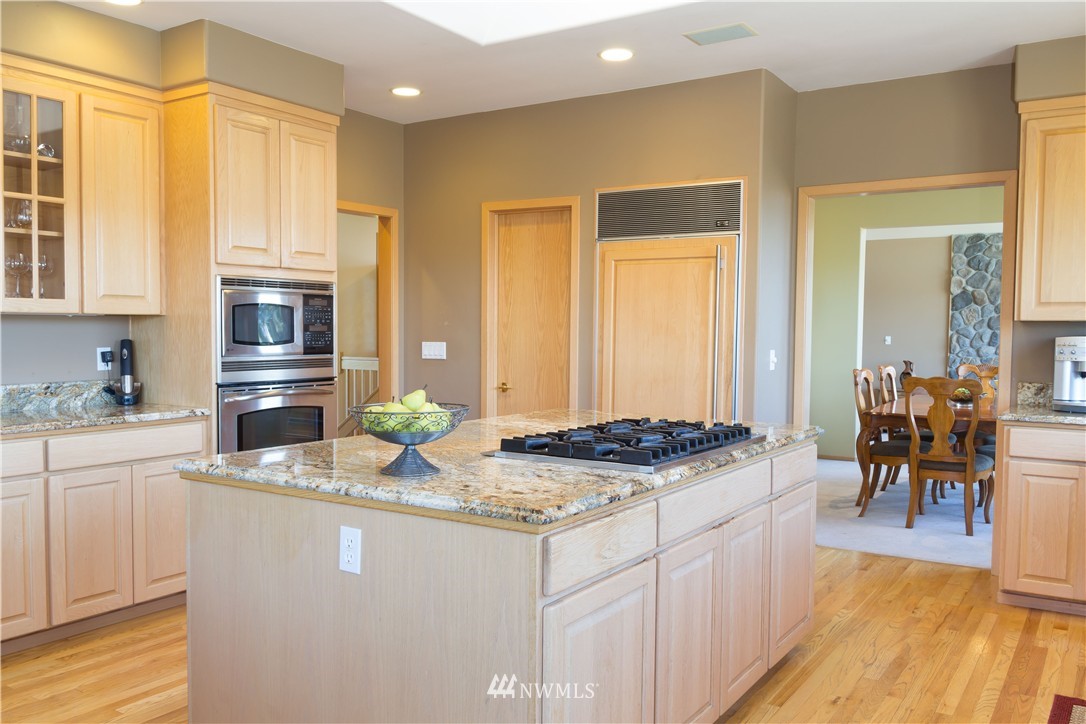 4611 South Lakeshore Road Chelan, WA 98816 - Photo 8 of 25 Gallery Image 8