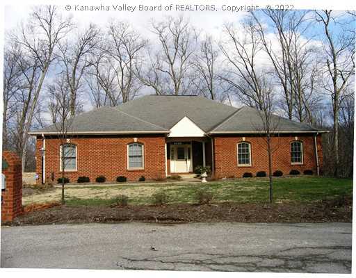 1629 Stonehenge Road Charleston, WV 25314 - Photo 1 of 8 Exterior Front.