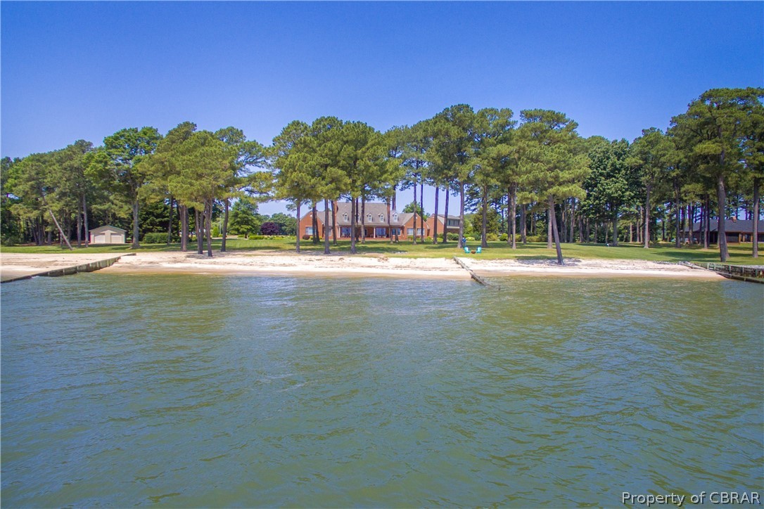 642 Tranquility Road Reedville, VA 22539 - Photo 2 of 49 Gallery Image 2