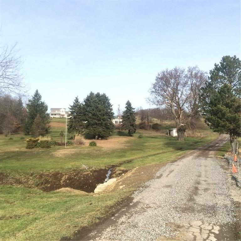 845 Seabright Road McDonald, PA 15057 - Photo 17 of 17 driveway