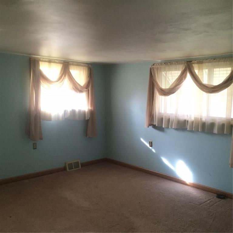 845 Seabright Road McDonald, PA 15057 - Photo 7 of 17 master bedroom
