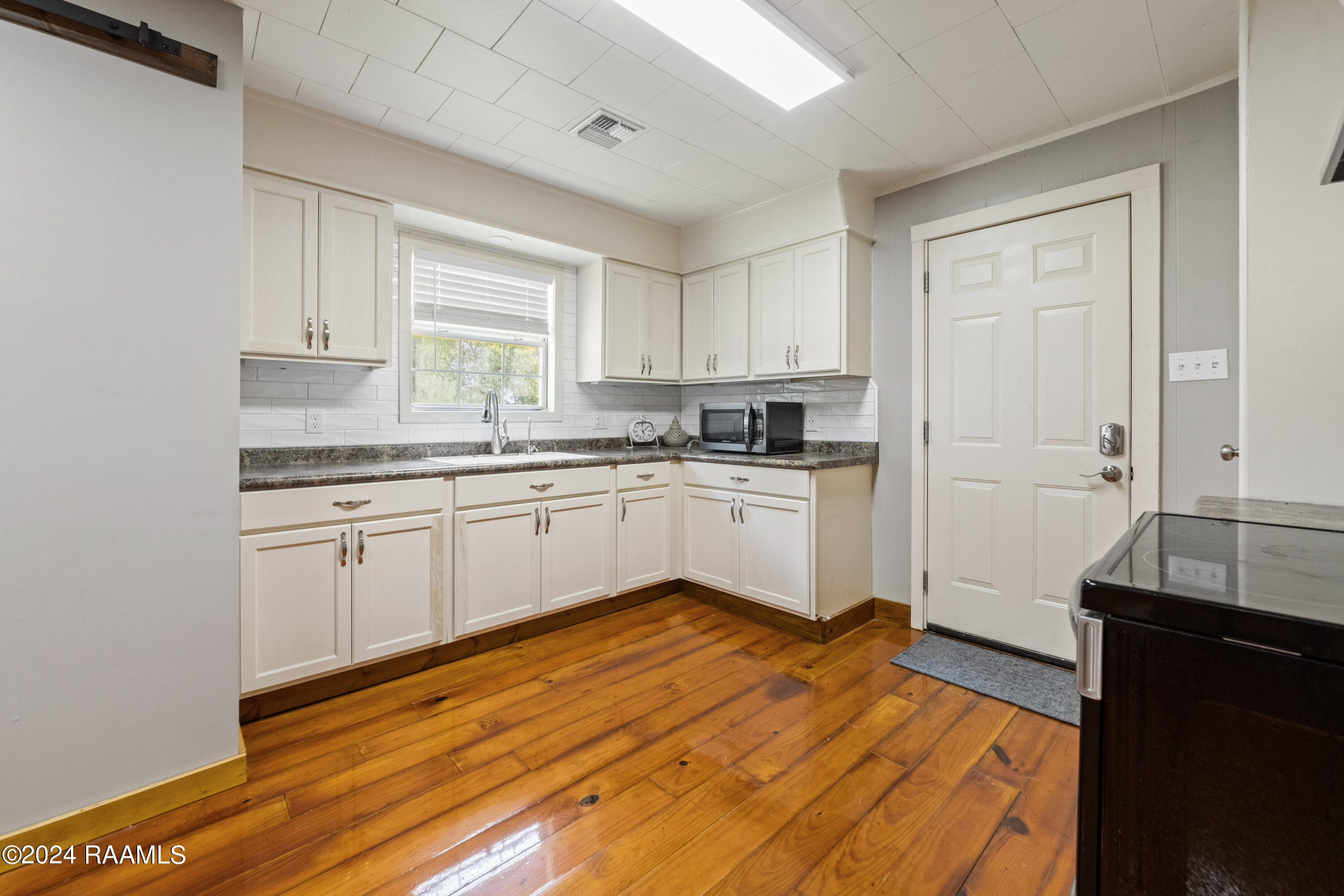 5001 Rutten Rill Road Jeanerette, LA 70544 - Photo 5 of 15 5001Rutten-28