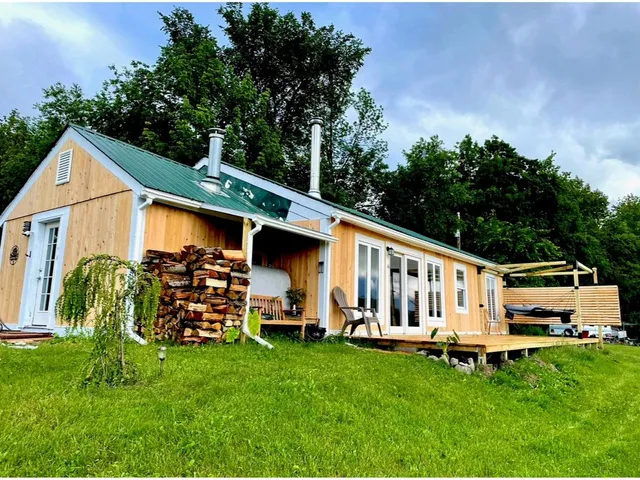 $499,999 | 2882 Perley Road, Enosburg Falls, VT 05450