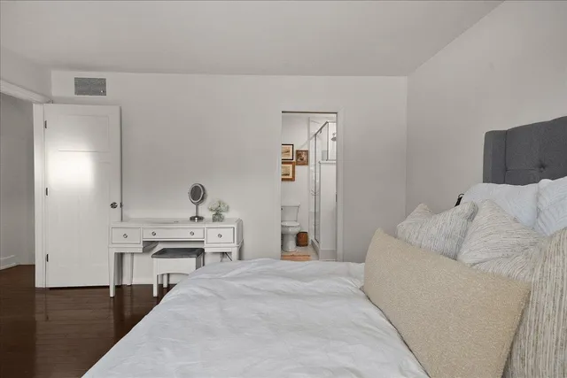 $650,000 | 9212 Greenwood Avenue, Munster, IN 46321