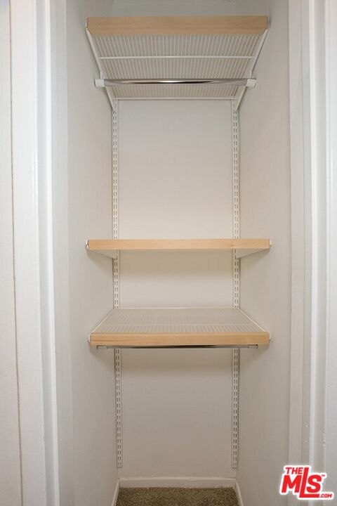 25 Spinnaker Street, Unit 12 Marina del Rey, CA 90292 - Photo 26 of 29 a close view of cabinet