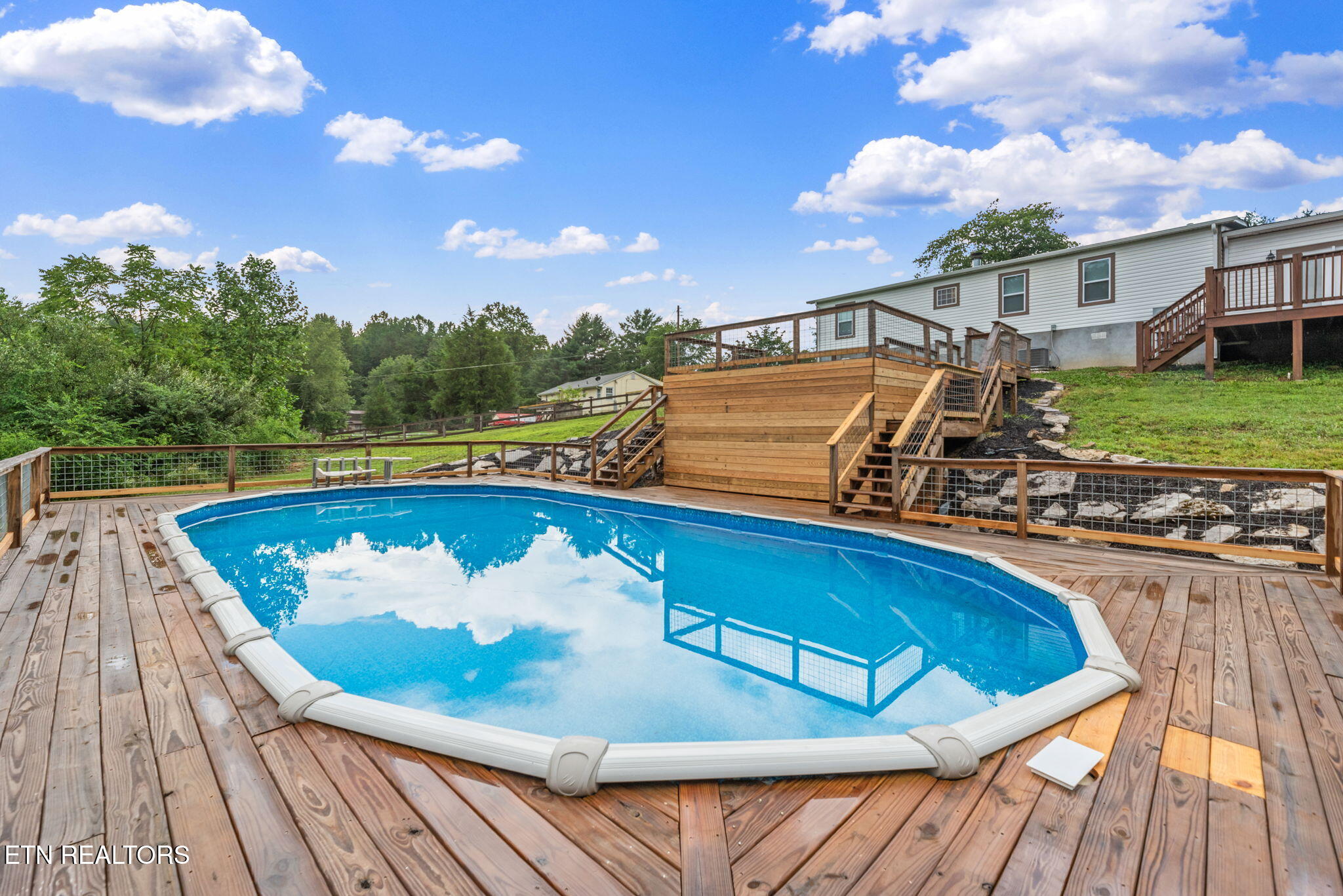 9906 Heiskell Road Heiskell, TN 37754 - Photo 36 of 40 36-web-or-mls-Hskll9906 (25)