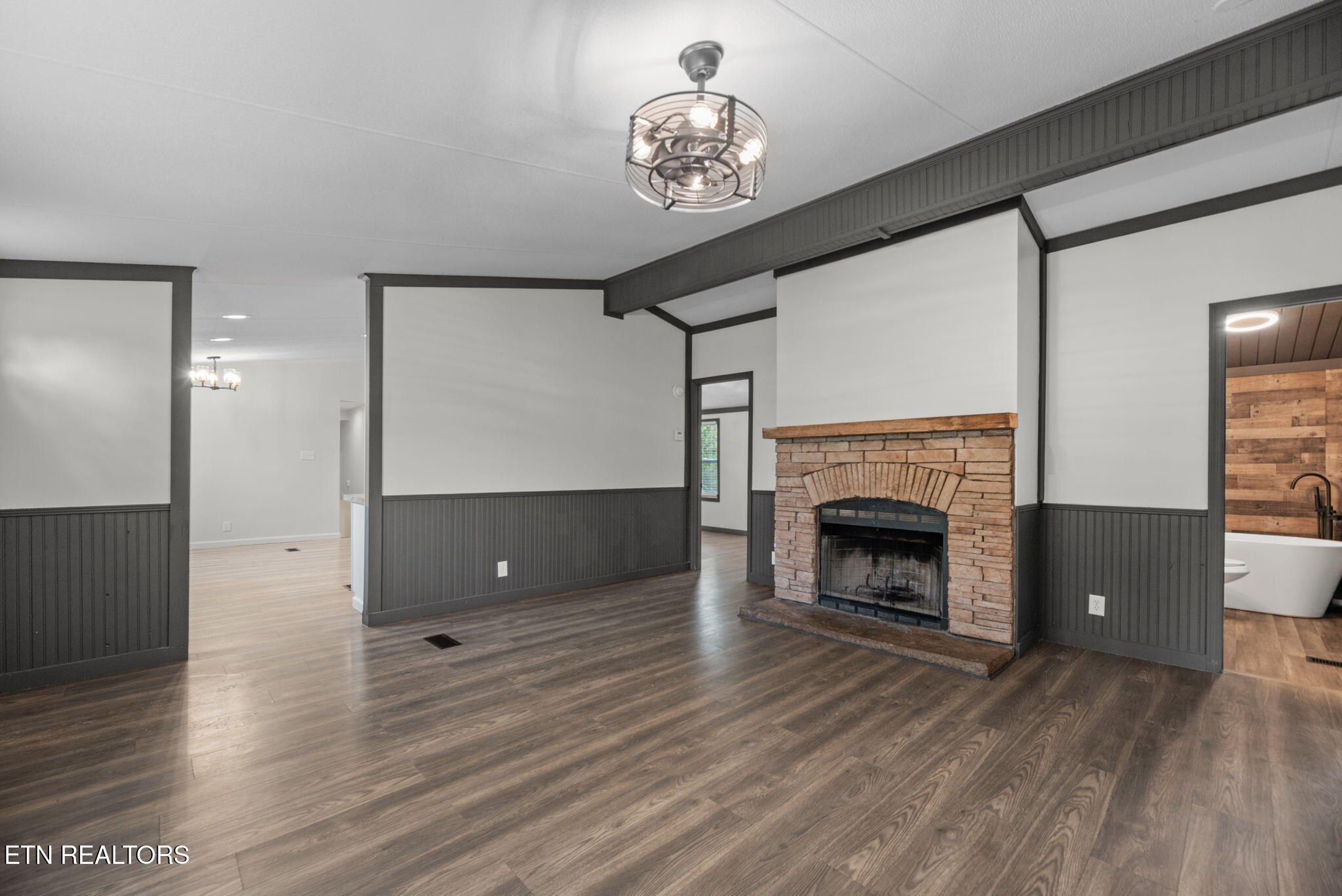 9906 Heiskell Road Heiskell, TN 37754 - Photo 5 of 40 5-web-or-mls-Hskll9906 (69)