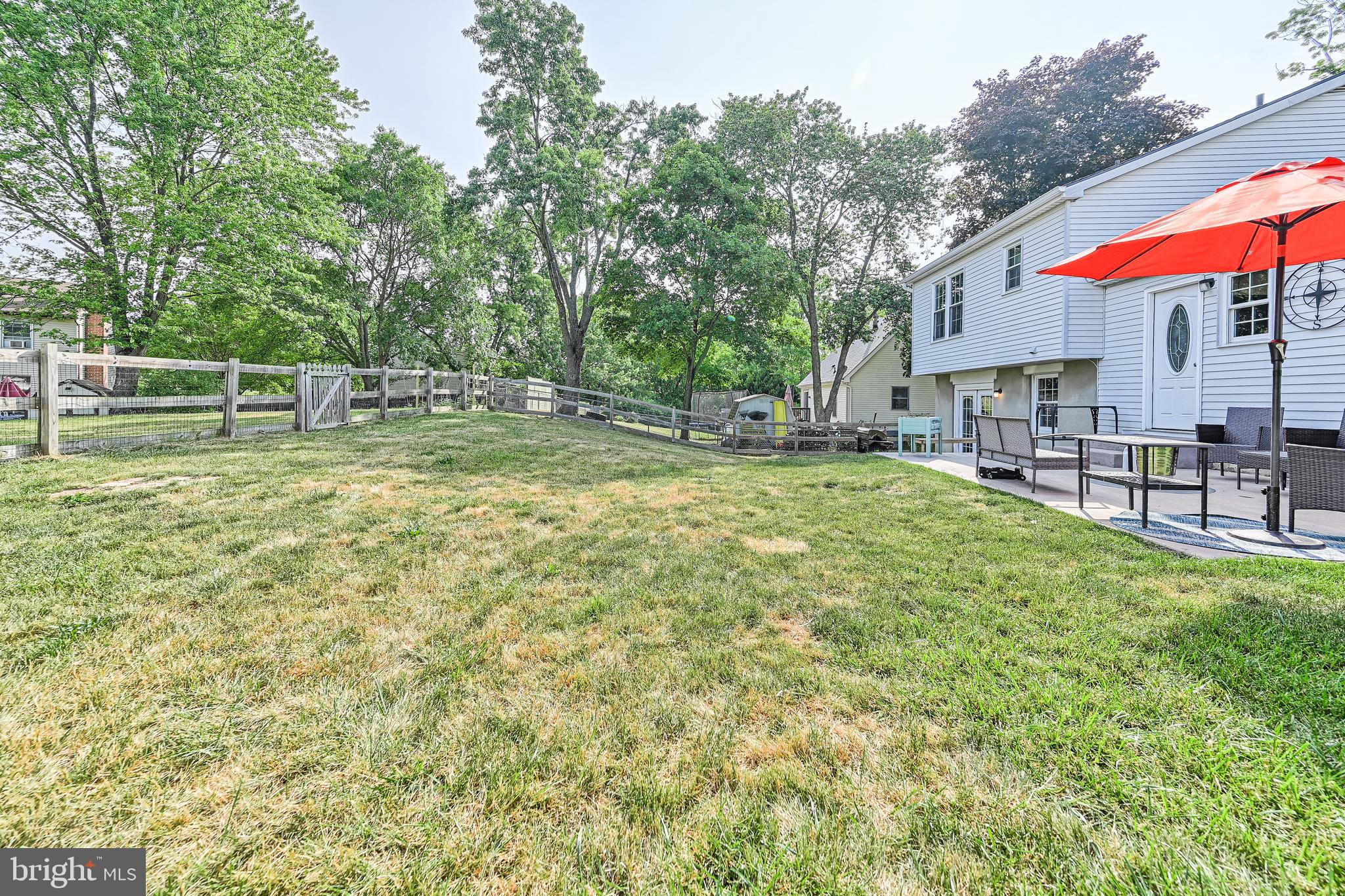 644 Uniontown Road Westminster, MD 21158 - Photo 32 of 36 Great backyard with fence