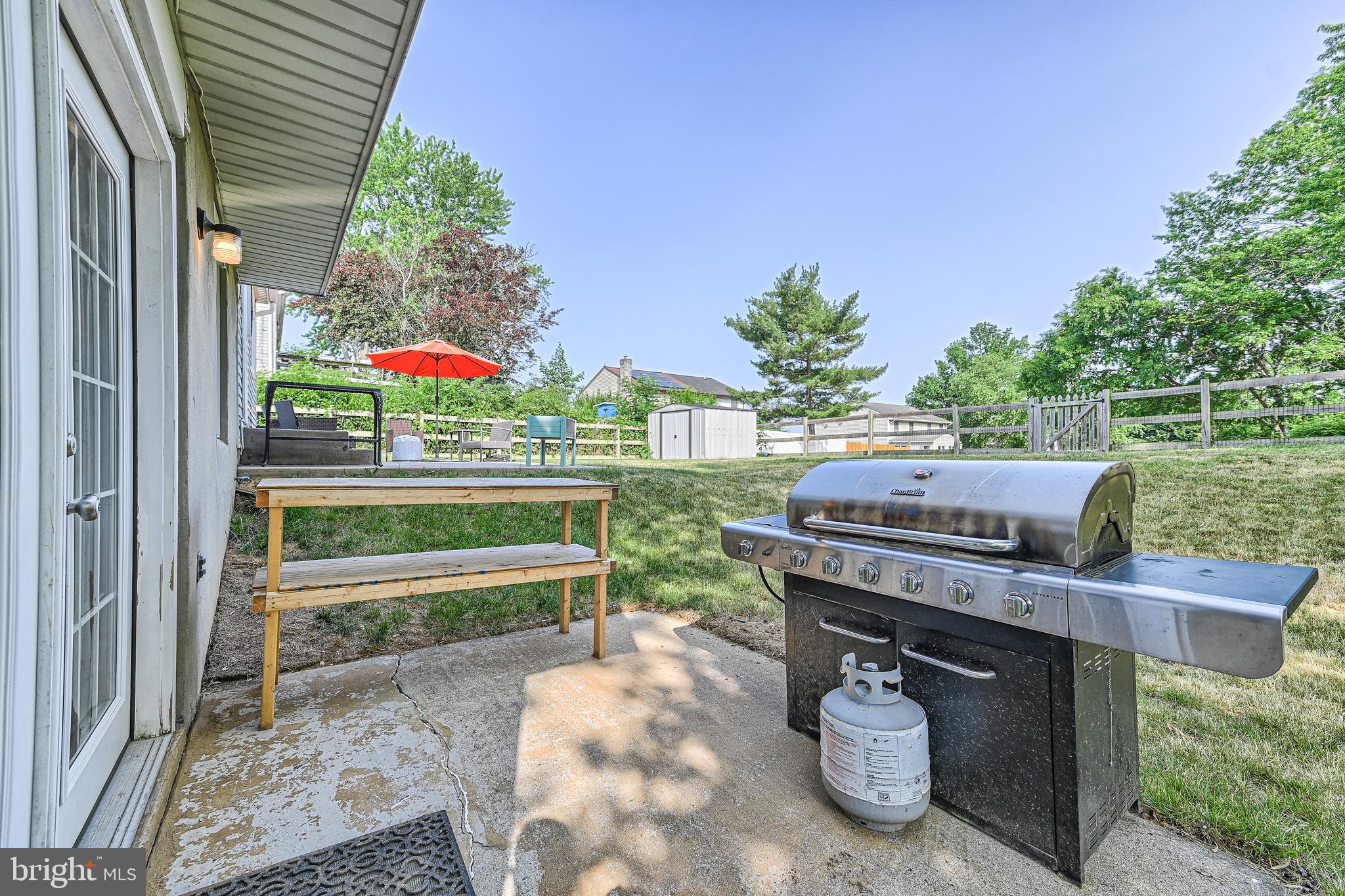 644 Uniontown Road Westminster, MD 21158 - Photo 36 of 36 Second patio