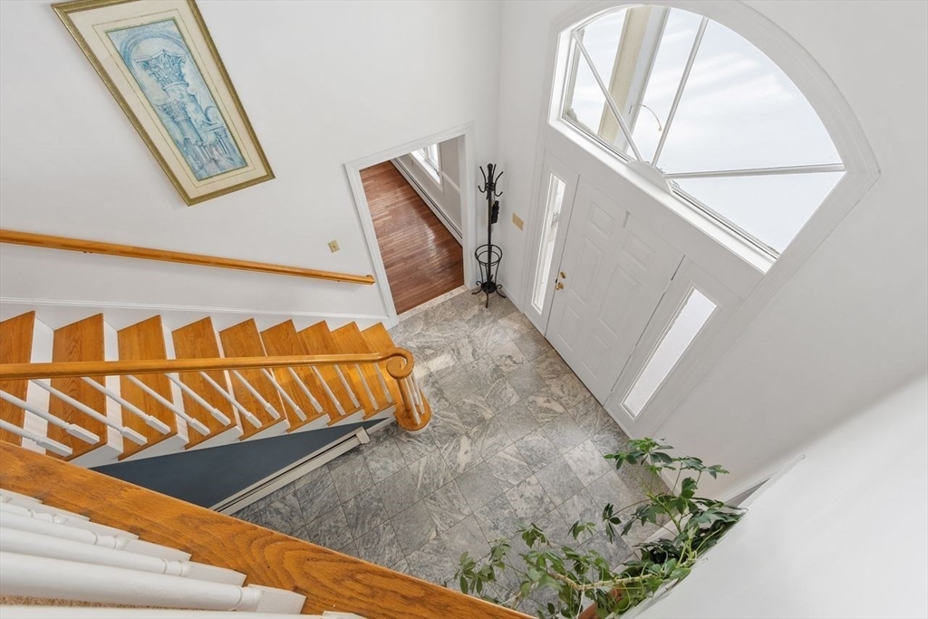 204 Old Farm Road Leominster, MA 01453 - Photo 24 of 40 a view of stairs