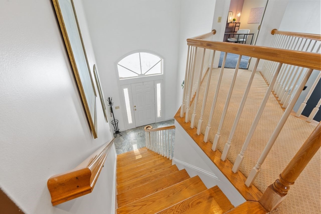 204 Old Farm Road Leominster, MA 01453 - Photo 25 of 40 a view of a staircase