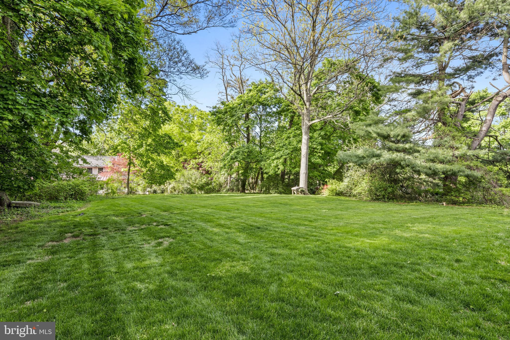 301 Chamounix Road Wayne, PA 19087 - Photo 42 of 45 Backyard