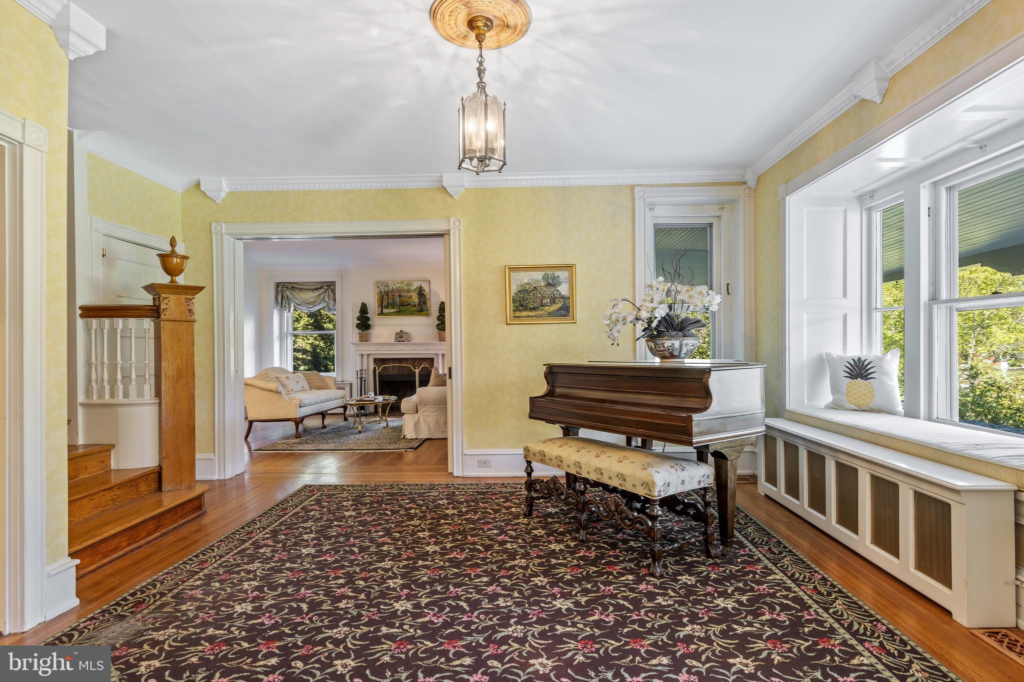 301 Chamounix Road Wayne, PA 19087 - Photo 8 of 45