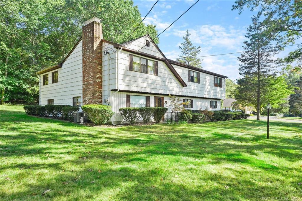6 Glenarden Road Trumbull, CT 06611 - Photo 1 of 1 Gallery Image 1