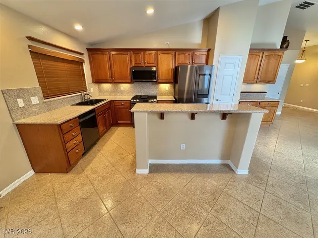 $2,500 | 5805 Hawkeye Bell Street, North Las Vegas, NV 89081