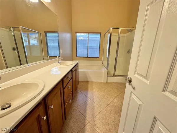 $2,300 | 5805 Hawkeye Bell Street, North Las Vegas, NV 89081