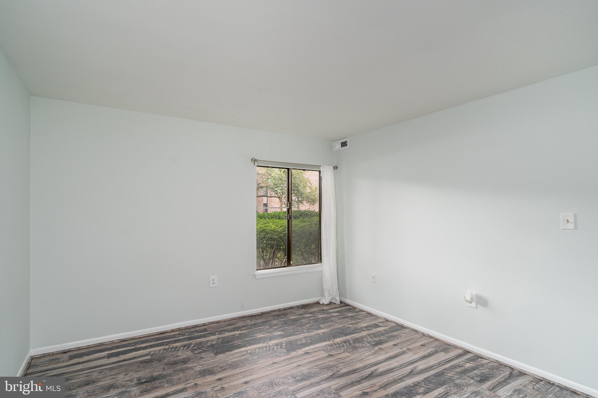 10564 Twin Rivers Road, Unit B2 Columbia, MD 21044 - Photo 14 of 28 Master Bedroom