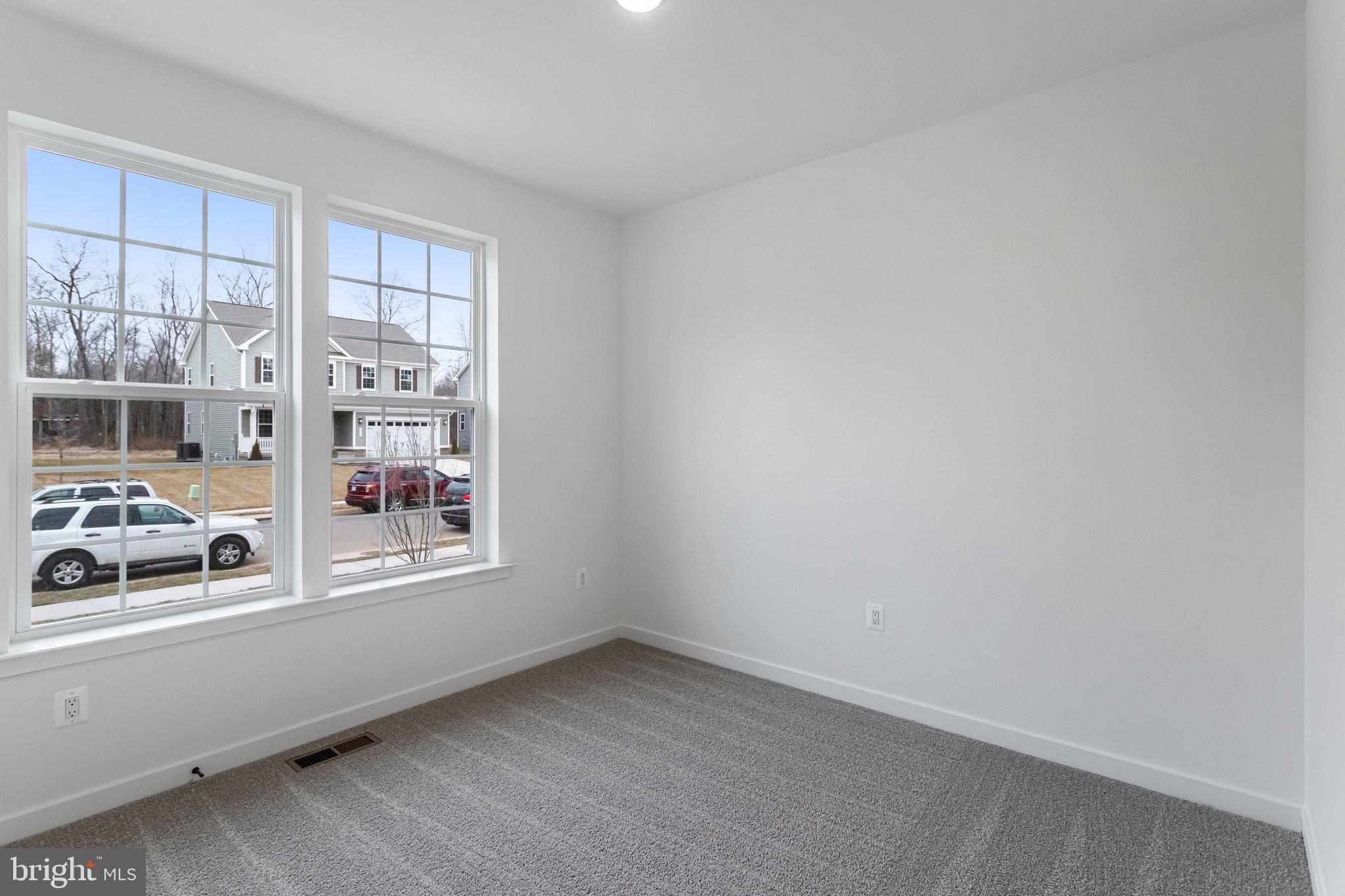 2079 Springvale Drive Bealeton, VA 22712 - Photo 5 of 37