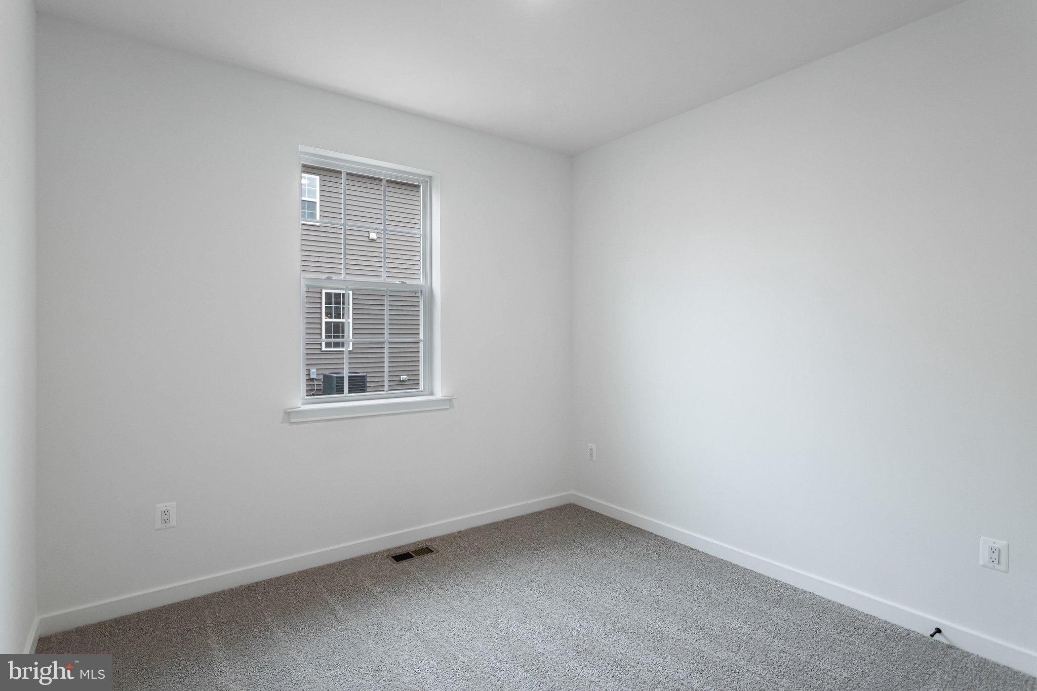 2079 Springvale Drive Bealeton, VA 22712 - Photo 8 of 37